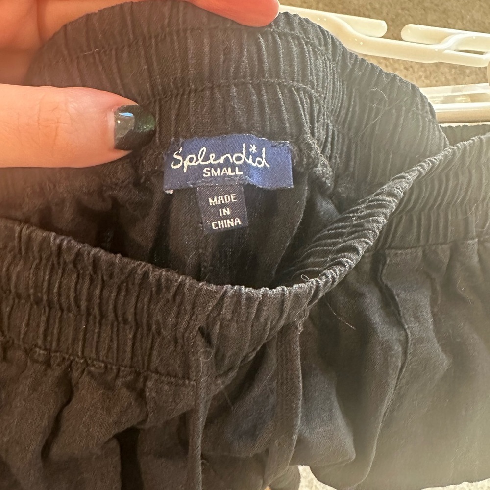 Splendid Black Linen Blend Drawstring Shorts | Small | GUC - Picture 4 of 5